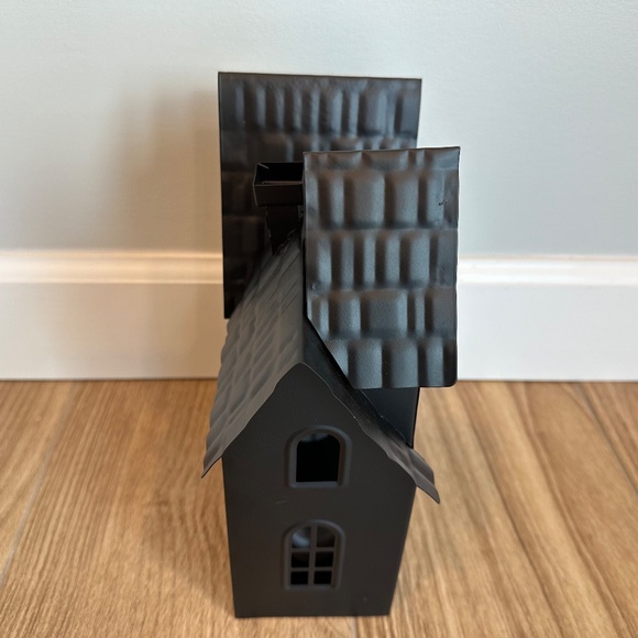 10" Lit Metal Black Halloween House - Hyde & EEK! - Picture 11 of 14